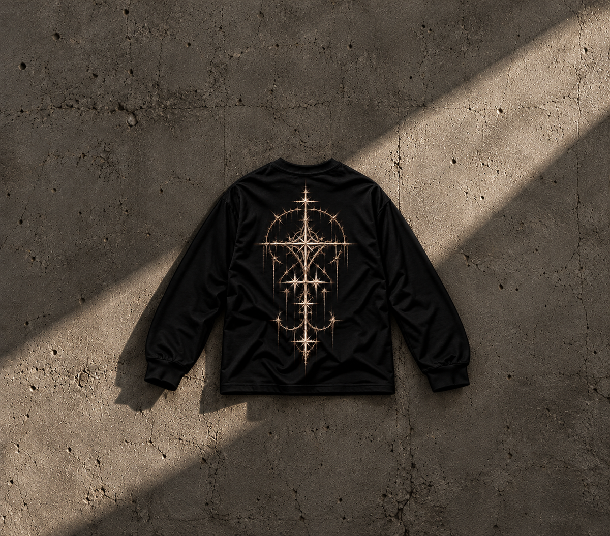 Long sleeve heavyweight tee